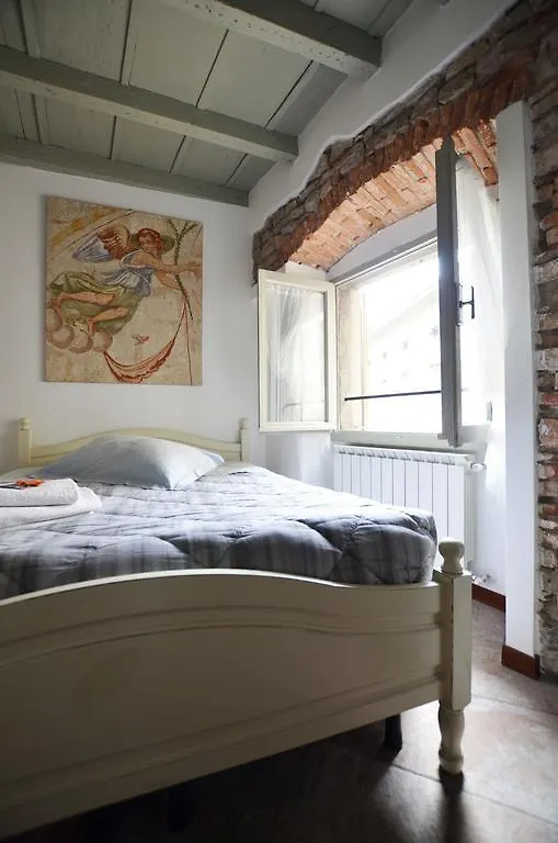 Hotel La Torre Bergamo House 2*,